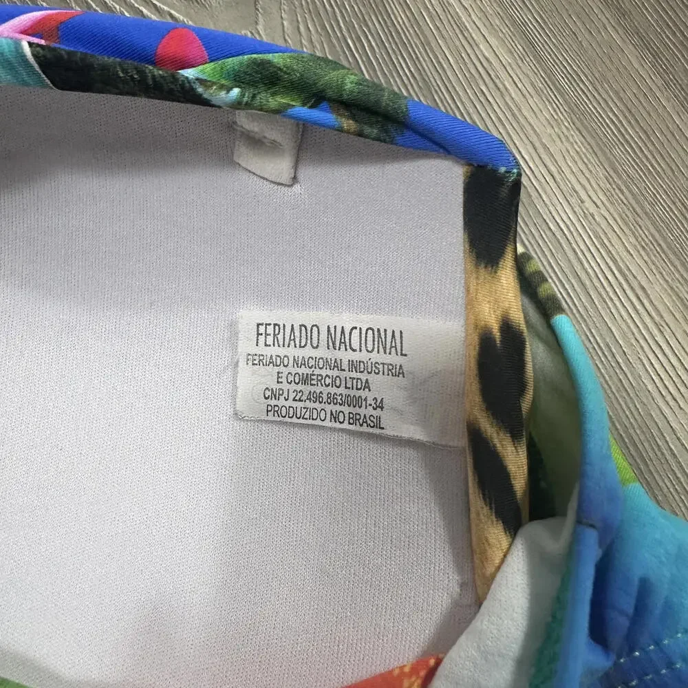 Feriado‎ Nacional Tropical and Animal Print One Piece Swimsuit with Padding